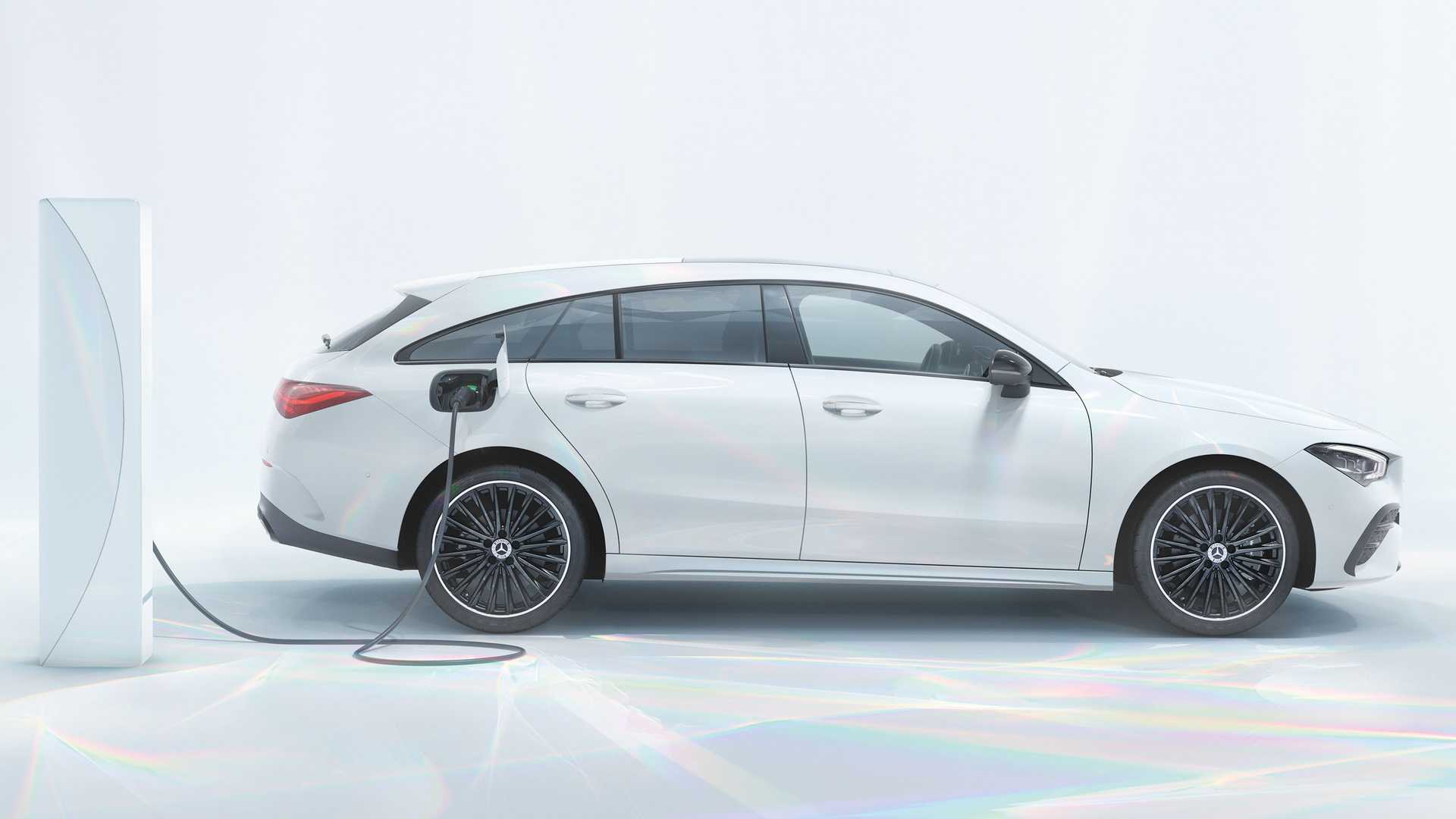 Ανανέωση για τις Mercedes-Benz CLA & CLA Shooting Brake