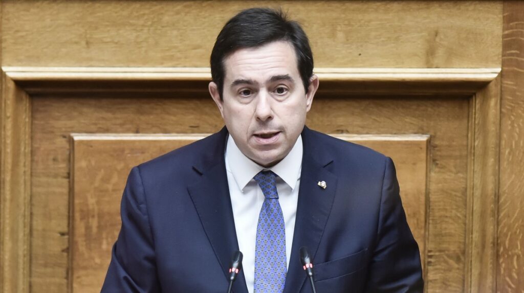 Μηταράκης: Σημαντική η συστηματική ενημέρωση από υπουργούς