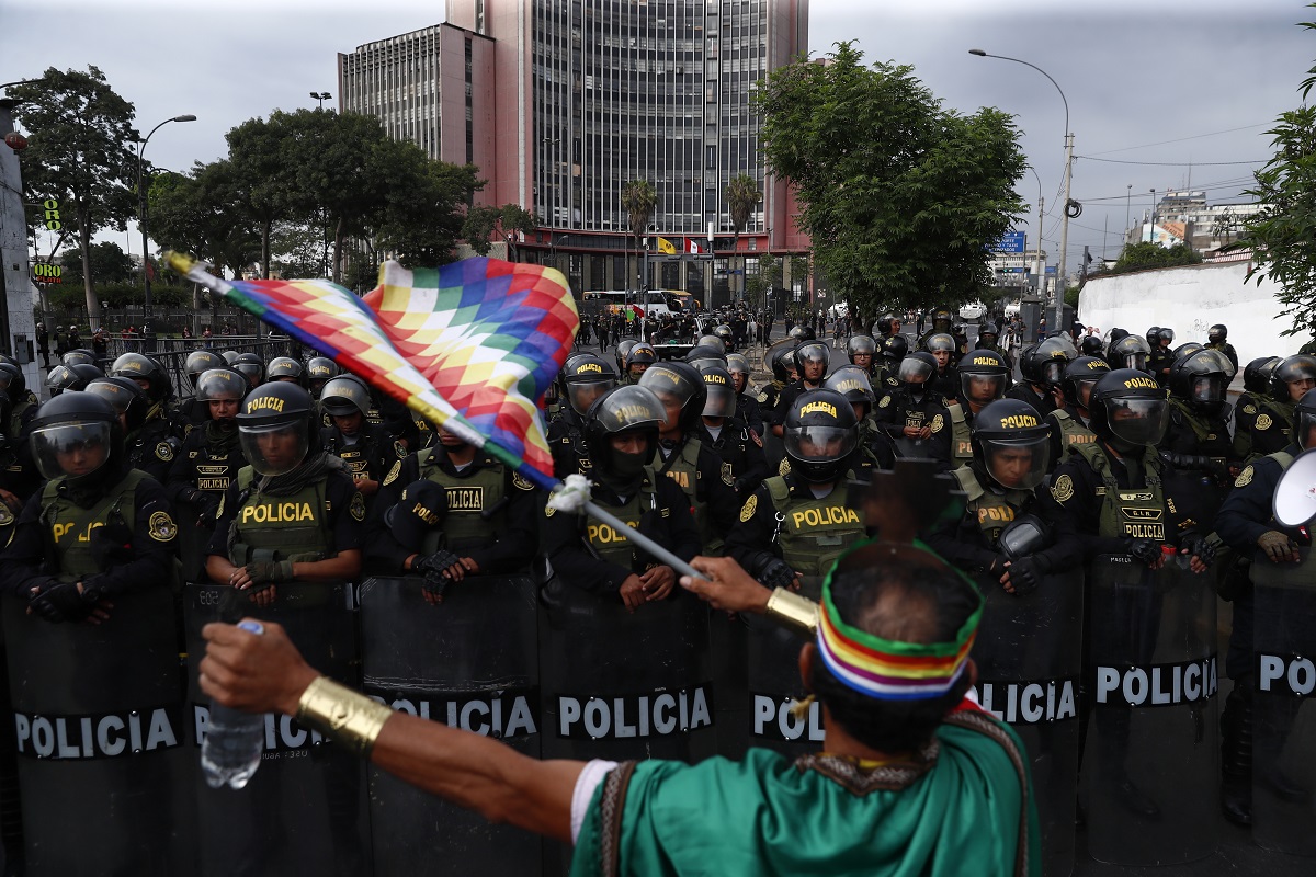 Διαδηλώσεις στο Περού © EPA/Hugo Curotto