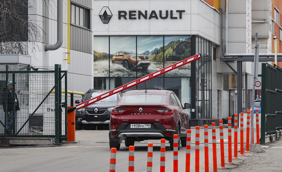 Renault©EPA/YURI KOCHETKOV