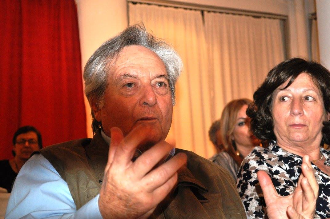 Απεβίωσε ο Αιμίλιος Ζαχαρέας, πατέρας της Μάρας Ζαχαρέα