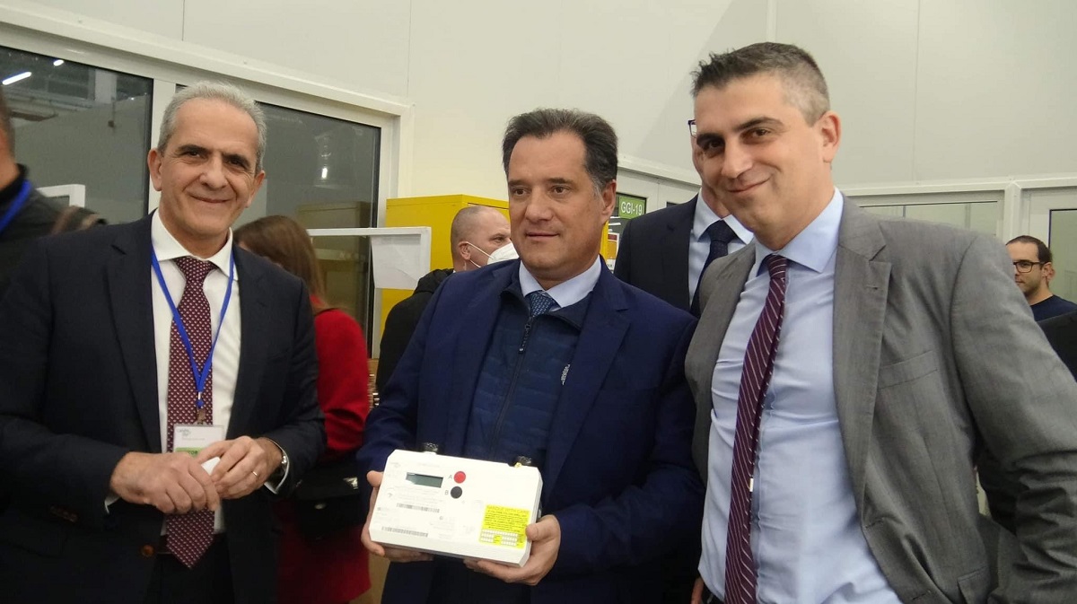 Ο Χρίστος Δήμας και ο Άδωνις Γεωργιάδης σε επίσκεψη στο εργοστάσιο της Landis Gyr στην Κορινθία