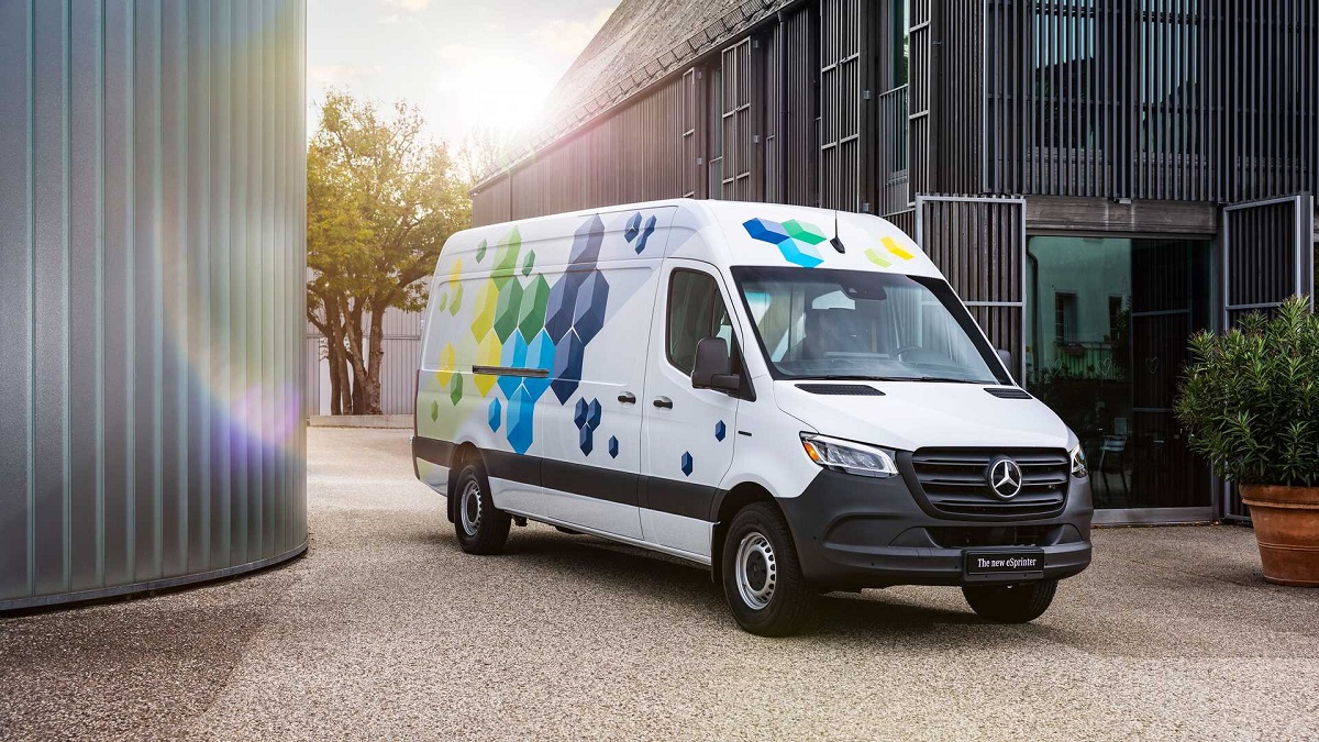 Με ηλεκτρική αυτονομία έως και 500 χλμ. το νέο Mercedes eSprinter