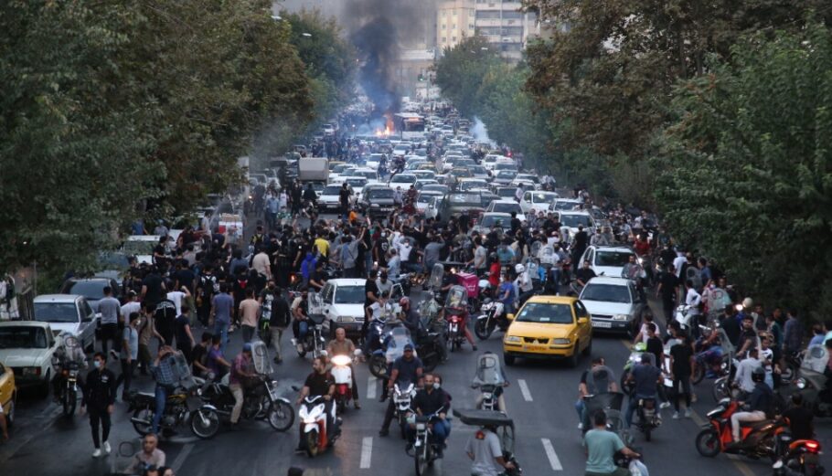 Διαδηλώσεις στο Ιράν @ EPA/STR