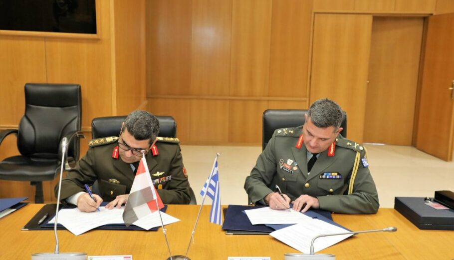 Υπογραφή πρόγραμμα στρατιωτικής συνεργασίας Ελλάδας - Αιγύπτου @ ΑΠΕ-ΜΠΕ/ΓΡΑΦΕΙΟ ΤΥΠΟΥ ΓΕΕΘΑ/STR
