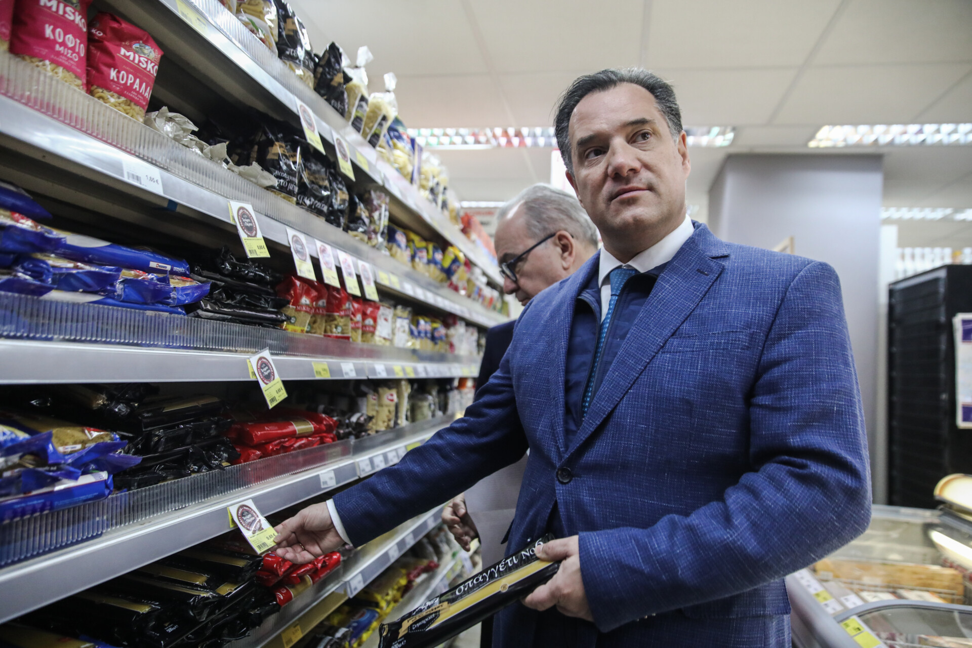 Γεωργιάδης: Προανήγγειλε αλλαγές στο Καλάθι του Νοικοκυριού