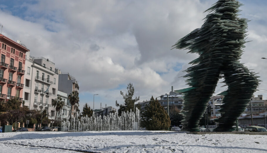 Χιονόπτωση στο κέντρο της Αθήνας © Eurokinissi