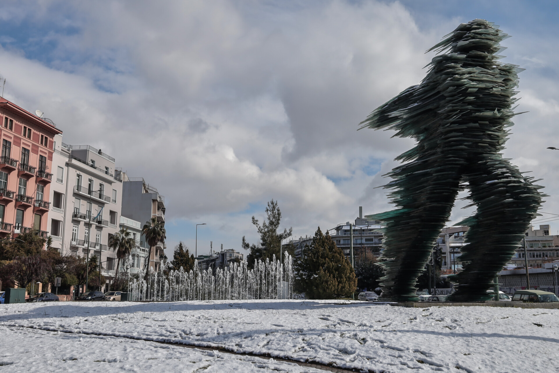 Χιονόπτωση στο κέντρο της Αθήνας © Eurokinissi