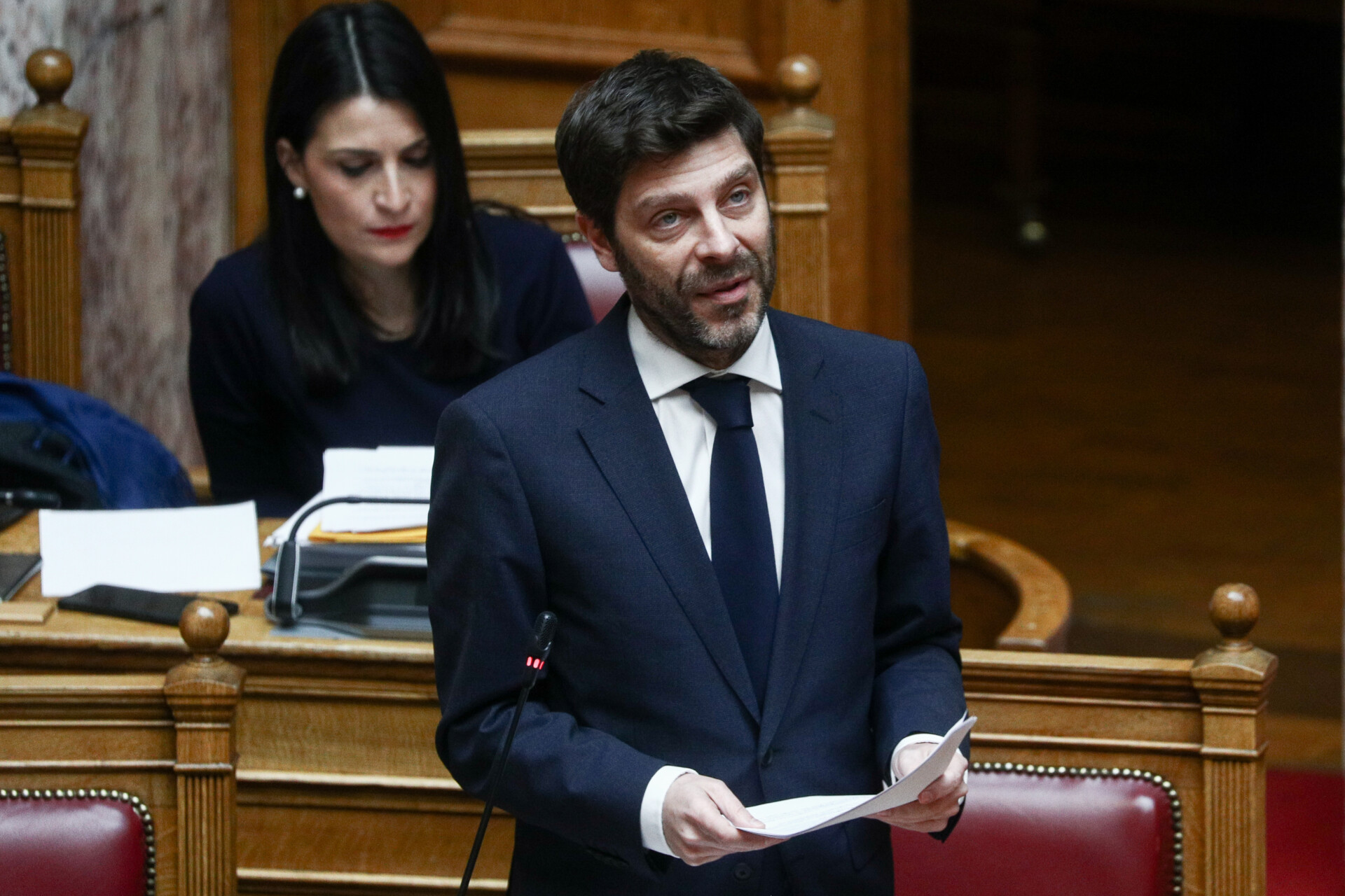 Γιατρομανωλάκης: Σήμερα η ρύθμιση για τους καλλιτέχνες
