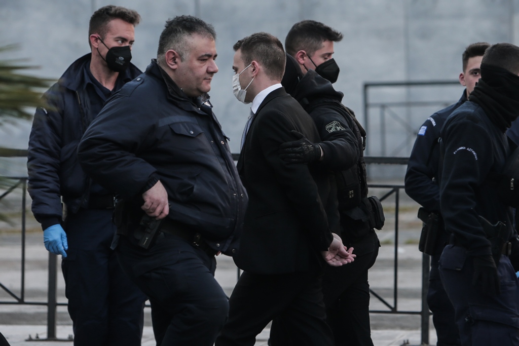 Γλυκά Νερά: Διακόπηκε η δίκη του Μπάμπη Αποστολόπουλου