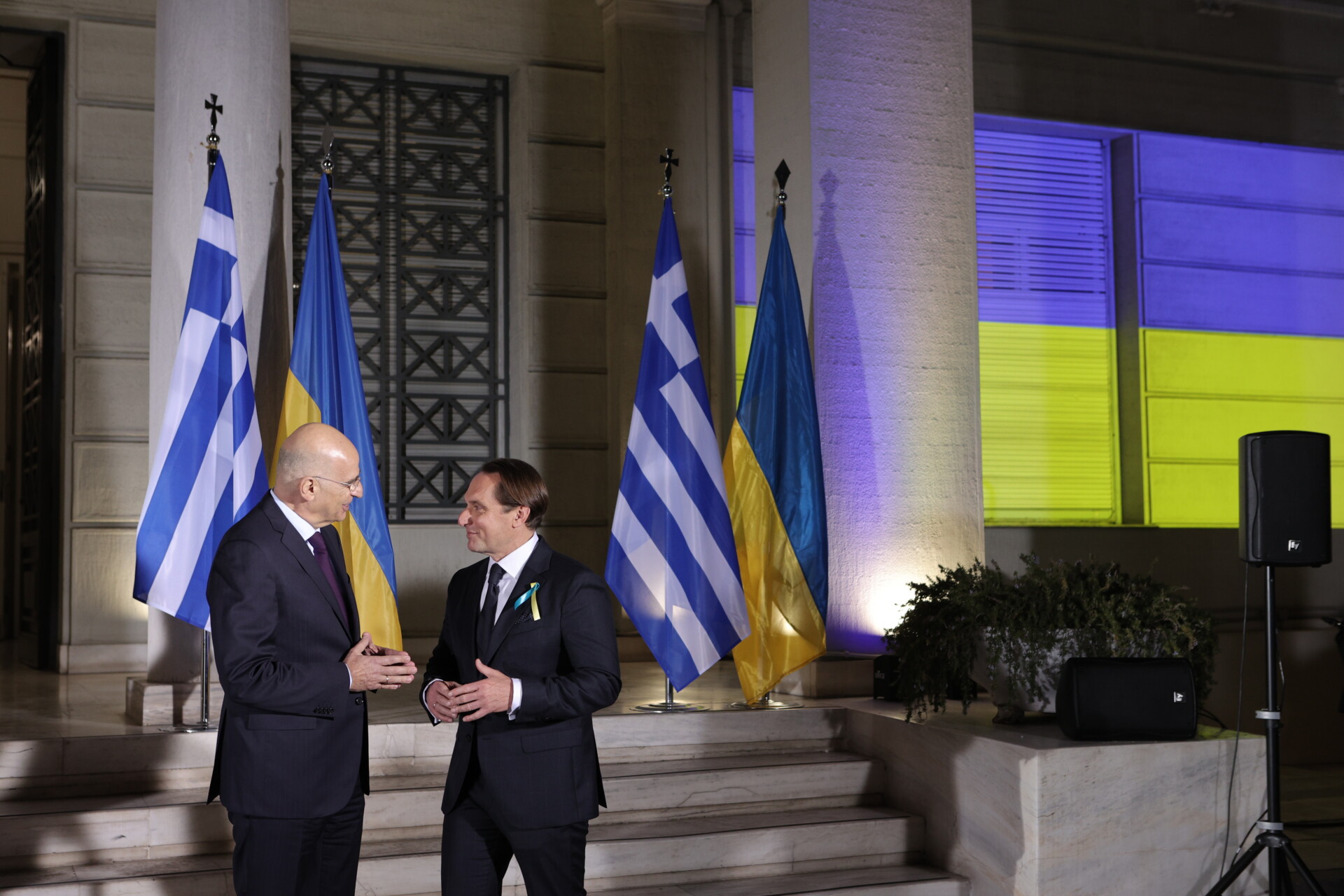 Δένδιας για Ουκρανία: Η Ελλάδα ενάντια στον αναθεωρητισμό