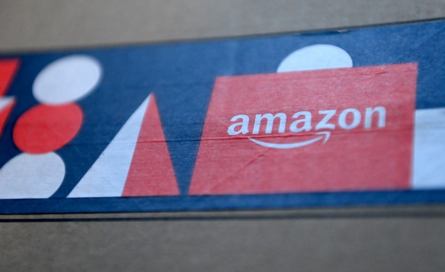 Amazon © EPA/NEIL HALL