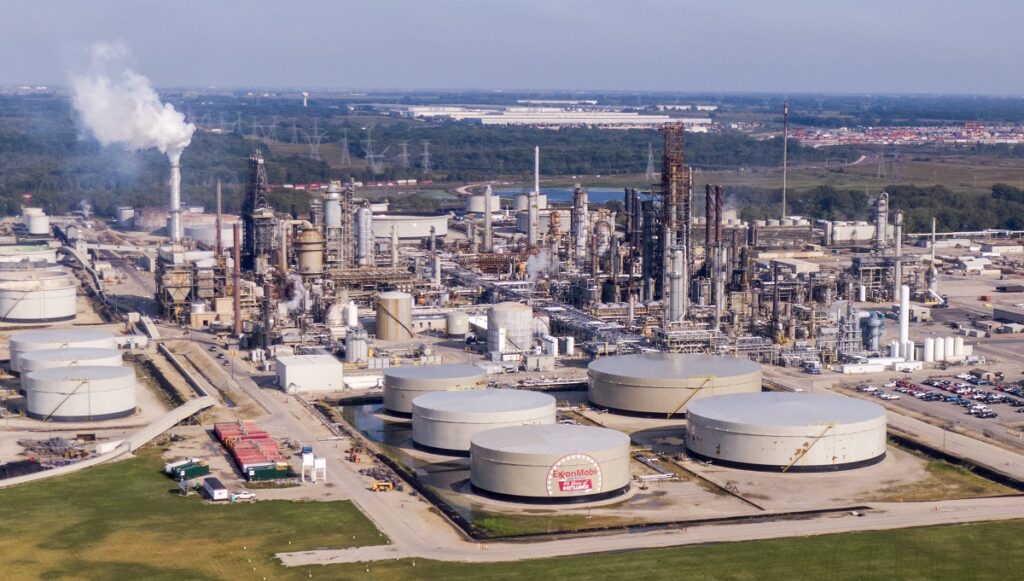 Καλιφόρνια: Μηνύει Chevron, Exxon, Shell, για δημόσια εξαπάτηση