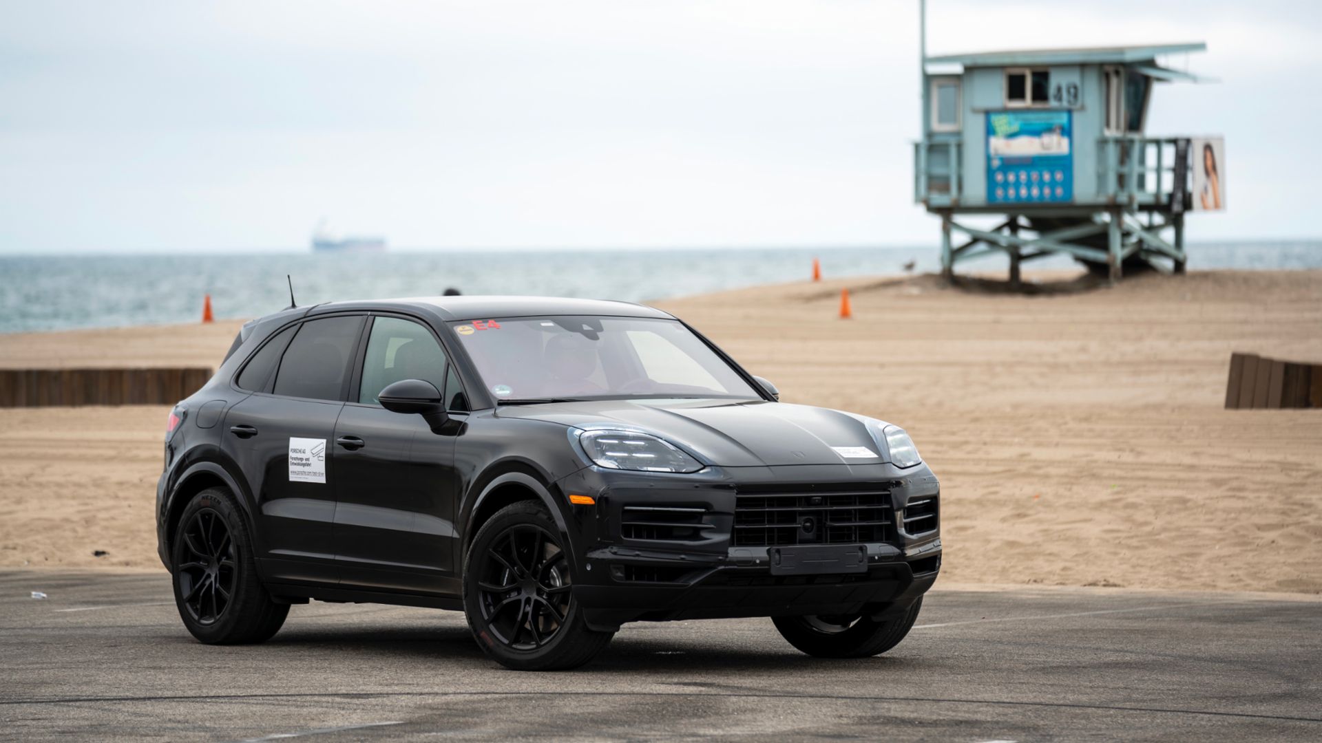Αντίστροφη μέτρηση για την νέα Porsche Cayenne