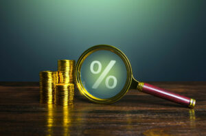 Τράπεζες: Έρχεται έκθεση της Επιτροπής Ανταγωνισμού για τα επιτόκια