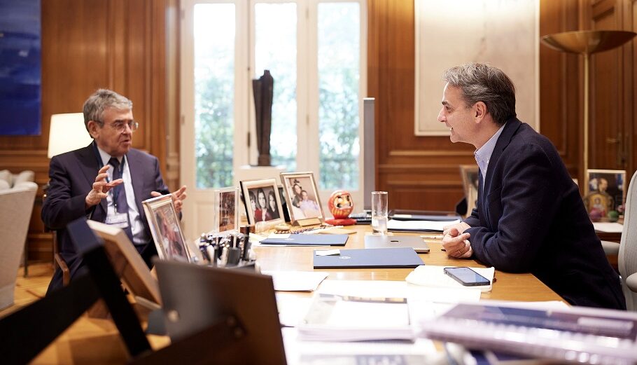 Συνάντηση του Πρωθυπουργού Κυριάκου Μητσοτάκη με τον επιχειρηματία Σταύρο Ανδρεάδη