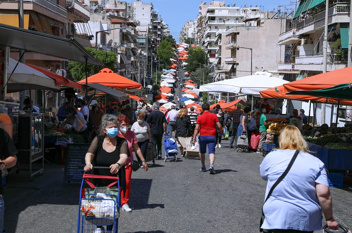 Κατατέθηκε τροπολογία για λαϊκές αγορές – Τι προβλέπει