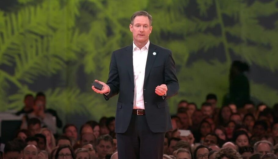 Ο Chief Operating Officer της Salesforce, Brian Millham © printscreen/youtube
