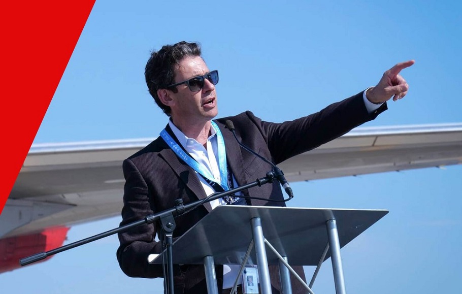 O CEO της Virgin Orbit Νταν Χαρτ © virginorbit.com