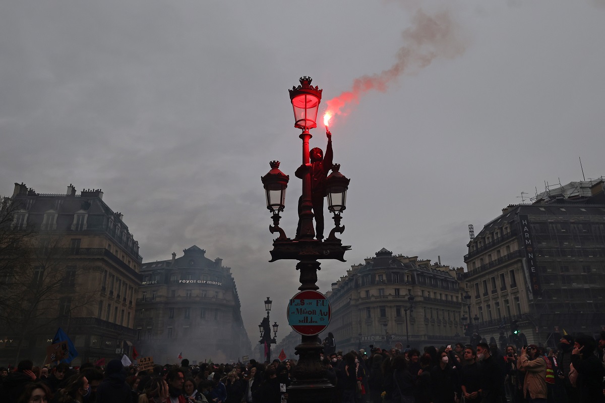 Διαδηλώσεις στη Γαλλία © EPA/MOHAMMED BADRA
