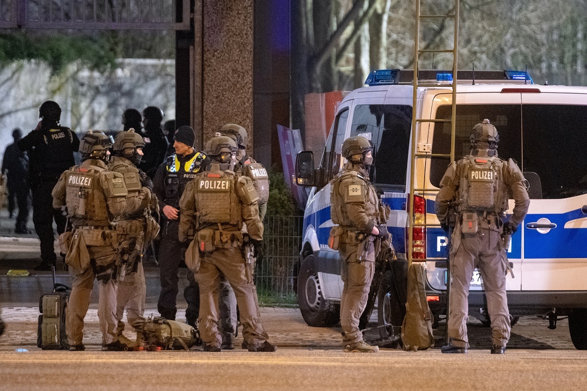 Αστυνομία στο Αμβούργο μετά από πυροβολισμούς @ EPA/NEWS5