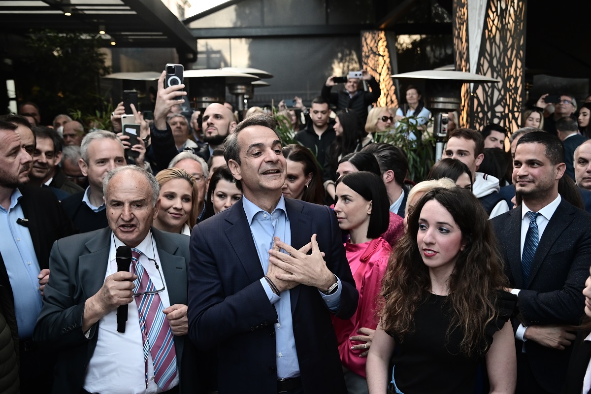 Μητσοτάκης: Κλείστε την πόρτα σε κυβερνήσεις αστάθειας