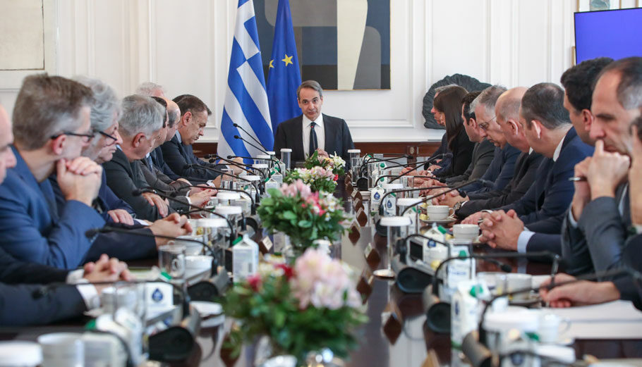 Συνεδρίαση υπουργικού συμβουλίου υπό τον Κ. Μητσοτάκη © Eurokinissi
