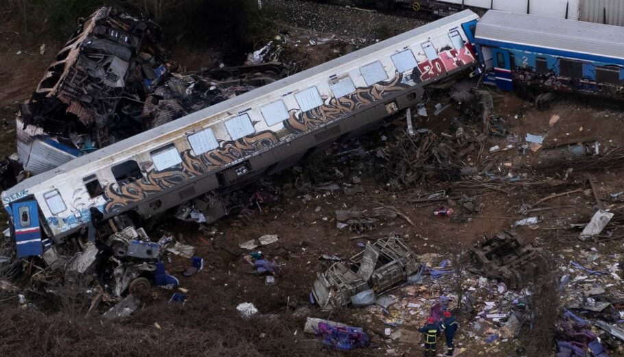 Πολύνεκρο τροχαίο δυστύχημα με σύγκρουση τρένων στα Τέμπη © ΑΠΕ-ΜΠΕ/ΑΠΕ-ΜΠΕ/ΑΧΙΛΛΕΑΣ ΧΗΡΑΣ