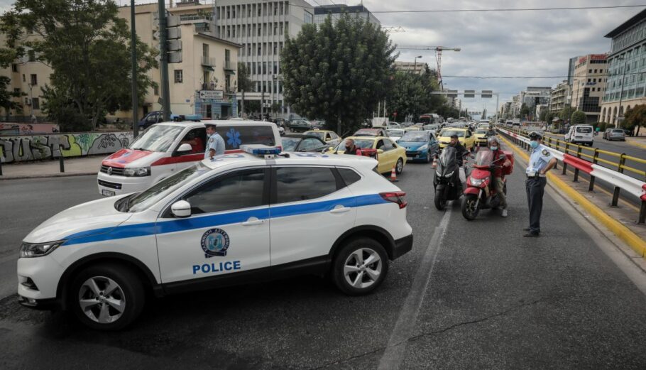 Κυκλοφοριακές ρυθμίσεις από την Τροχαία στο κέντρο της Αθήνας @ Eurokinissi / ΠΑΝΑΓΟΠΟΥΛΟΣ ΓΙΑΝΝΗΣ
