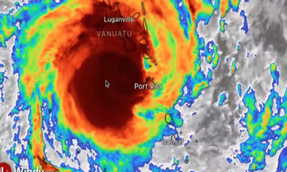 Κυκλώνας στα νησιά Βανουάτου @ Twitter / Printscreen