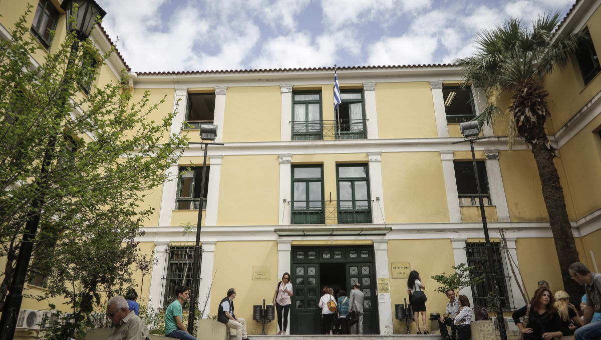 Εισαγγελική έρευνα για κακοποίηση ηλικιωμένων από το γιο τους
