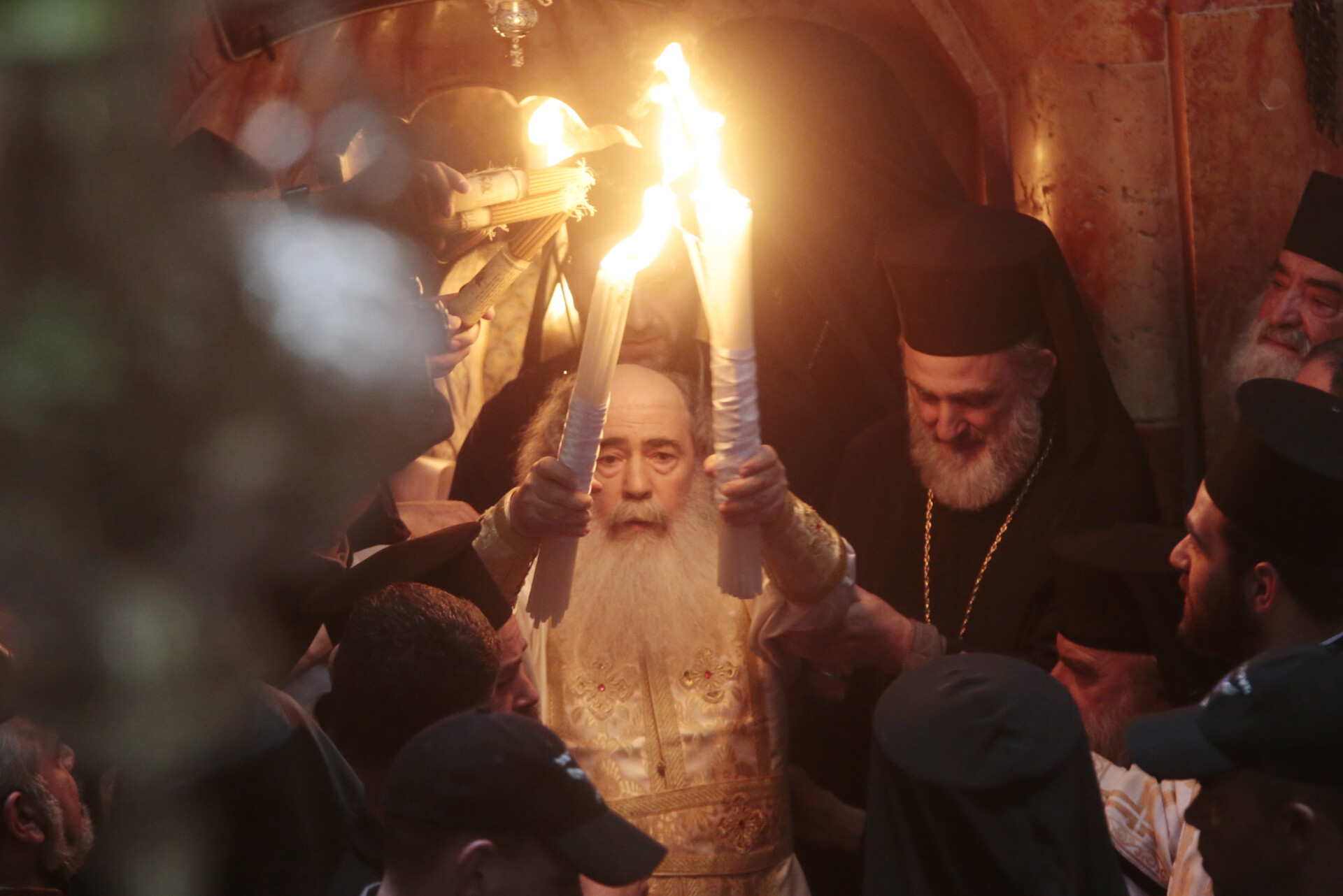 Η τελετή του Αγίου Φωτός στα Ιεροσόλυμα © Eurokinissi