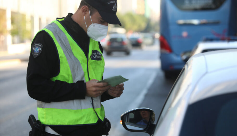 Έλεγχοι από την Τροχαία © Eurokinissi