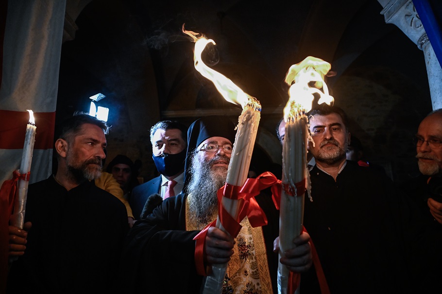 Άφιξη του Αγίου Φωτός ©EUROKINISSI