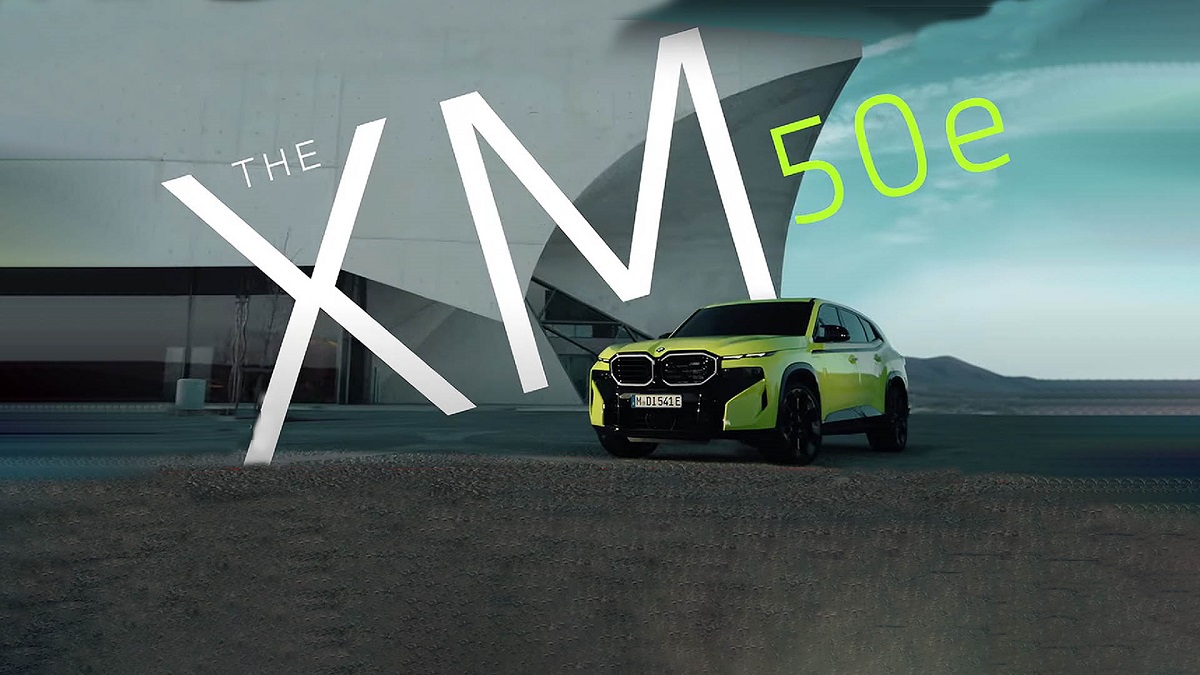 BMW XM 50e: Η βασική με 6κύλινδρο κινητήρα