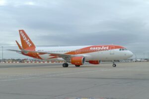 ΕasyJet: Εκπτώσεις έως και 20% σε επιλεγμένες πτήσεις