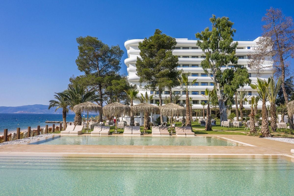 Isla Brown Corinthia Hotel Greece