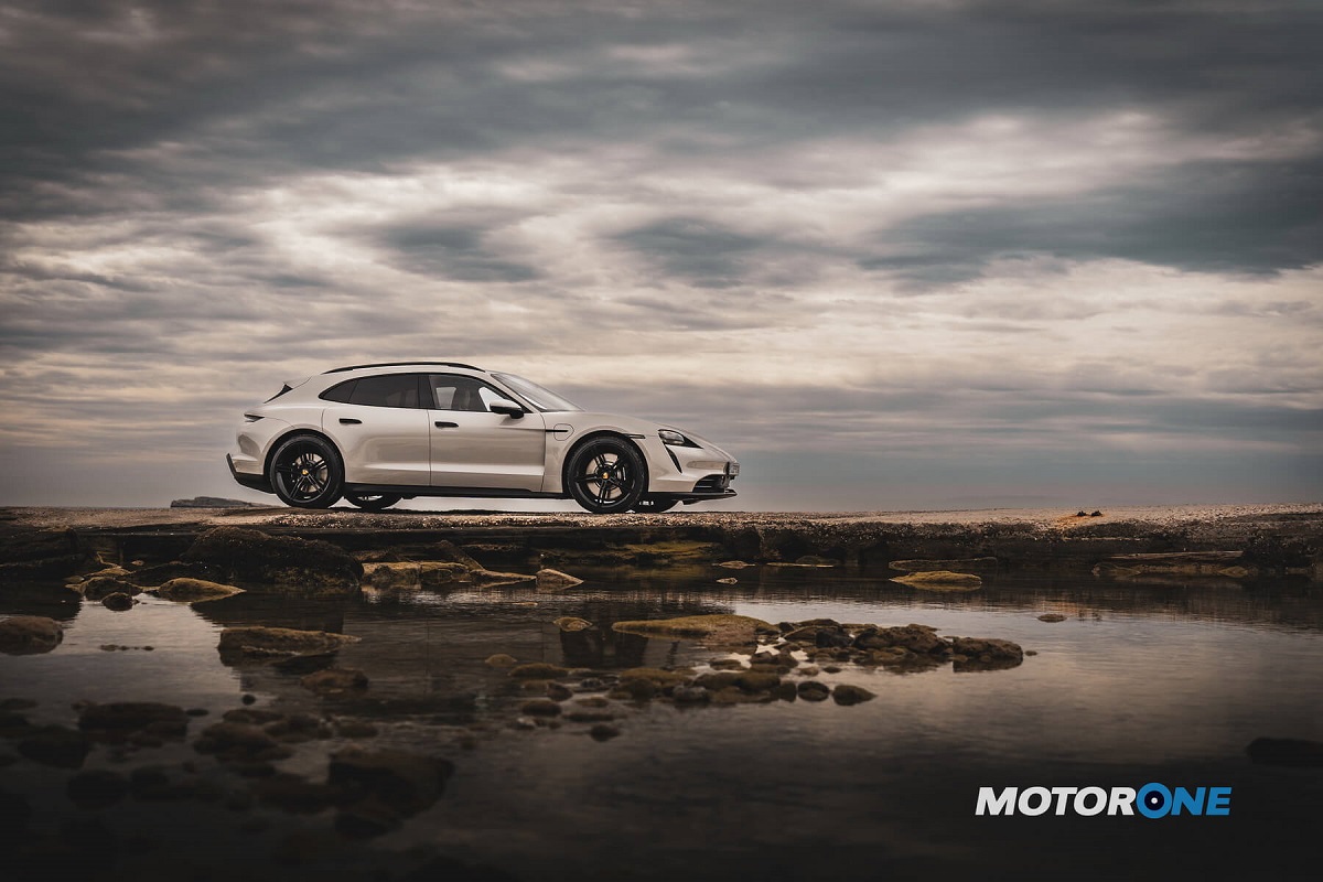 Δοκιμάζουμε την Porsche Taycan 4S Sport Turismo