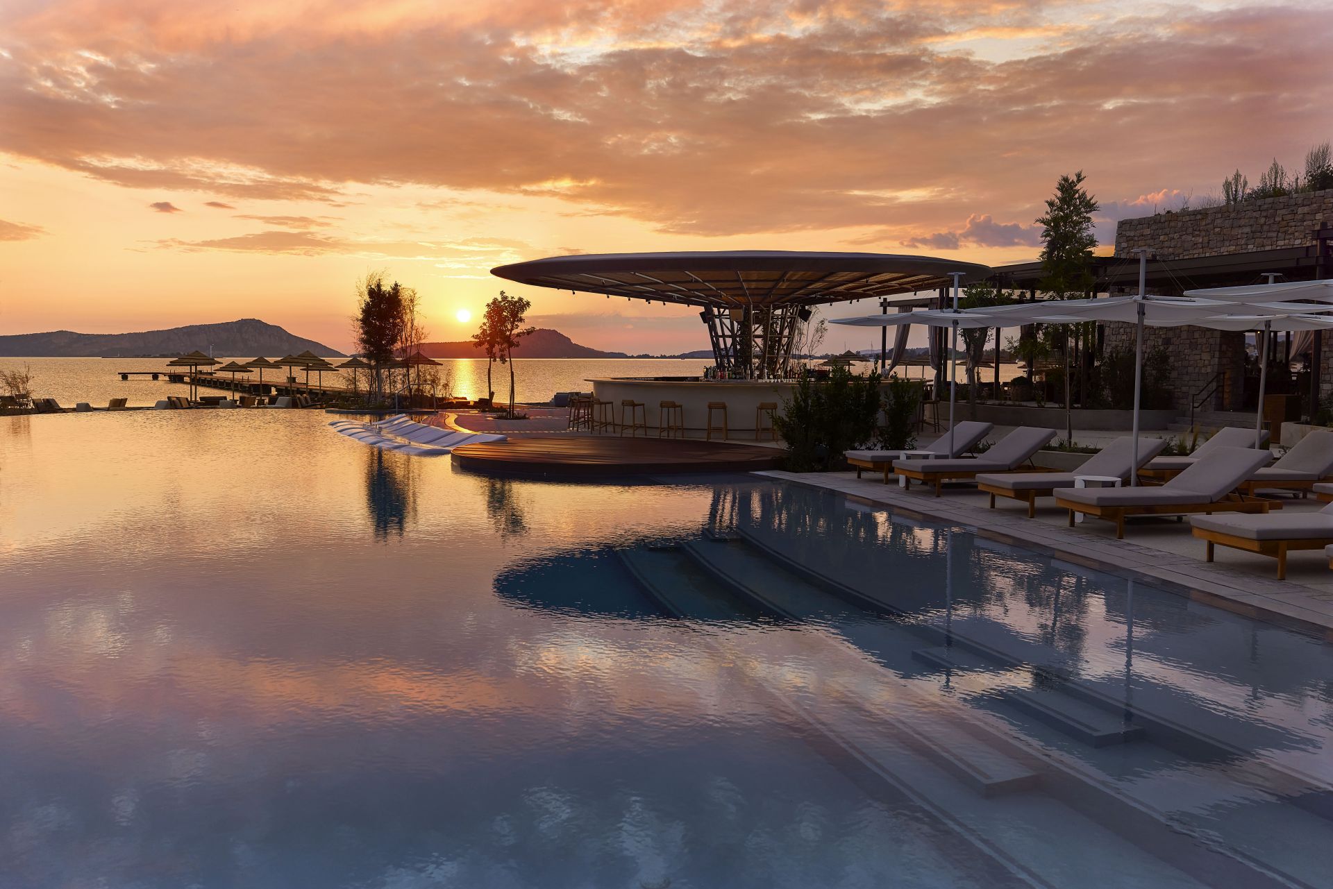 W Costa Navarino Sunset WetDeck