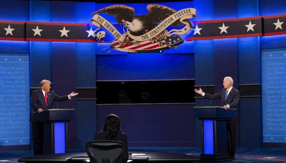 Debate Τραμπ - Μπάιντεν στις αμερικανικές εκλογές του 2022 © EPA/SHAWN THEW