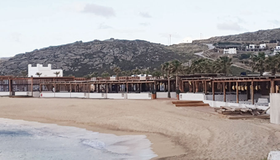 Η παρανομία ανθίσταται στη Μύκονο