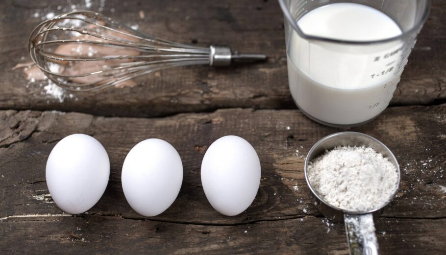 Γάλα και αυγά © Unsplash