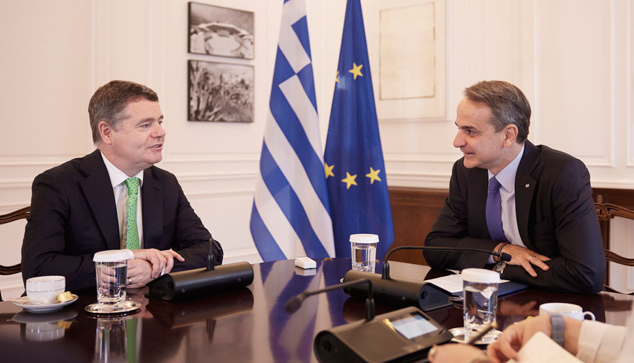 Μητσοτάκης σε Ντόναχιου: Πλαίσιο οικονομικής διακυβέρνησης σε επίπεδο ΕΕ