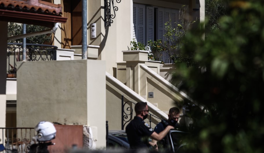 Πατέρας Καρολάιν: Η απόφαση να πάρει τη Λυδία στο εξωτερικό