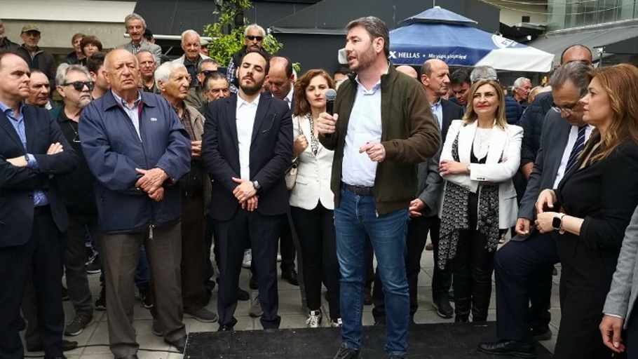 Ανδρουλάκης: Έχουμε χρέος να αναγεννήσουμε το ΠΑΣΟΚ