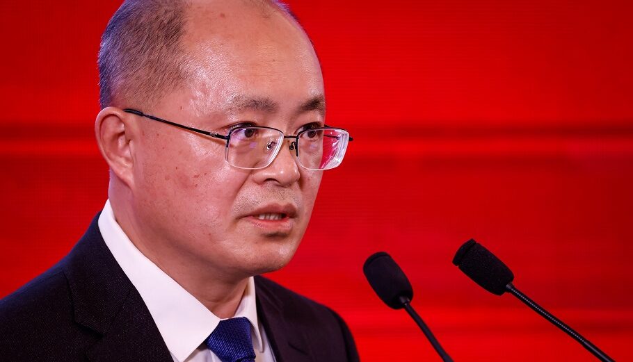 Ο πρόεδρος της China Petrochemical Corporation (SINOPEC) Zhao Dong @ EPA/MARK R. CRISTINO