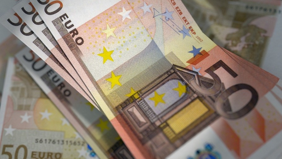 Δώρο Πάσχα: Πότε καταβάλλεται στους εργατοτεχνίτες οικοδόμους