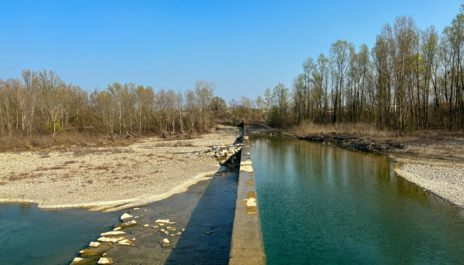 Ο ποταμός Έντσα στην Ιταλία «στερεύει» στην Ιταλία © 123rf