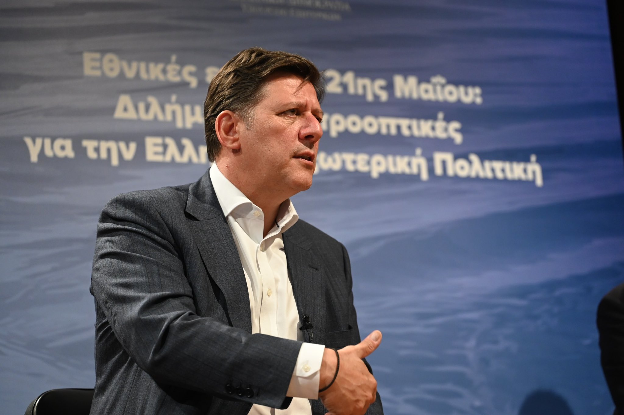 Βαρβιτσιώτης: Καμία έκπτωση στην εθνική μας αμυνα