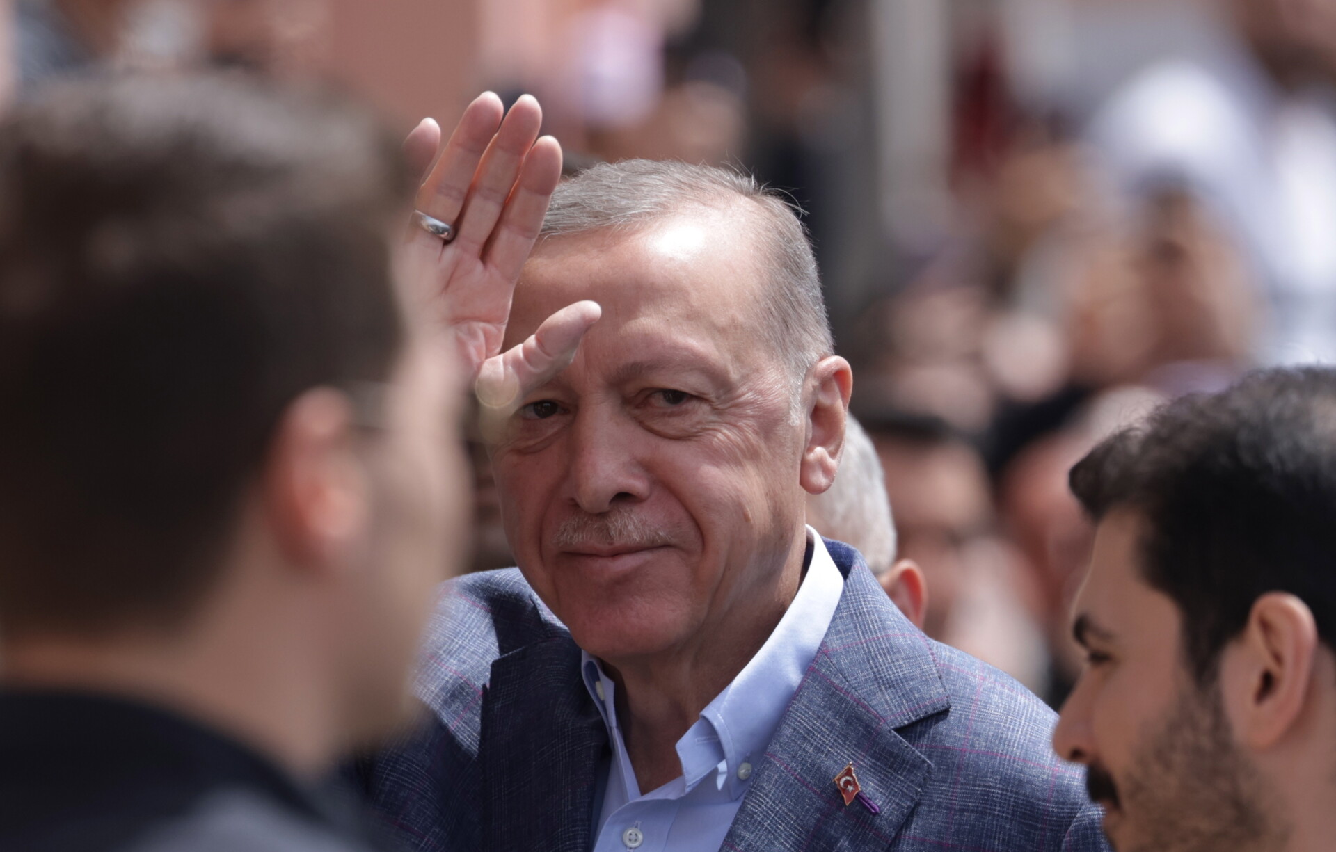 Ο πρόεδρος Ερντογάν θέλει να τα βρει με τη Δύση, αλλά με τους δικούς του όρους